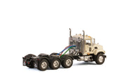 33-2018 | USA BASIC LINE; MACK GRANITE 8X4 WHITE