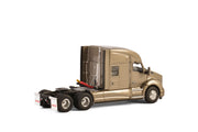 33-2028 | USA BASIC LINE; KENWORTH T680 6X4 SILVER
