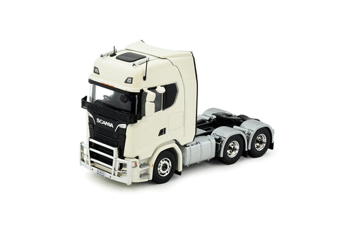 82517 | Scania Down Under - white cab