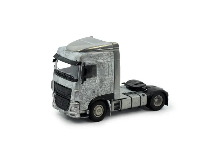 83586 | DAF Space Cab Euro 6 4x2 Kit