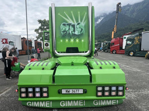 87886 | Jenni Abba Truck