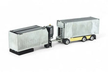 87979 | Manure Transport Body with Crane + Trailer