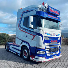 89702 | Scheufler - Spendentruck 2025