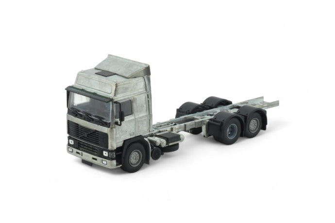 90141 | Volvo F 3rd Gen Globetrotter Cab Rigid 6x2 Kit