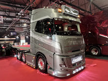 90178 | Phillipe Muysewinkel