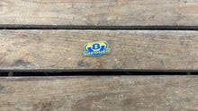V8 Power Pins