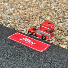 87506 | Solo Truck Display Matt "Tekno"