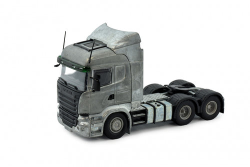 84370 | Scania R6 Streamline Highline 6x2 long tractor chassis kit