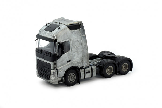 84600 | Volvo FH05 Globetrotter XL 6x4 Kit