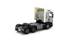 85075 | Scania R5 low cab 6x2 long tractor chassis kit