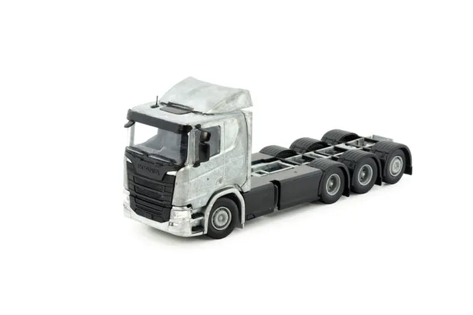 86772 | Scania NGR Low Cab 8x4 Rigid Chassis Kit