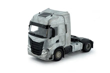 82213 | Iveco S-Way Magirus 4x2 Kit