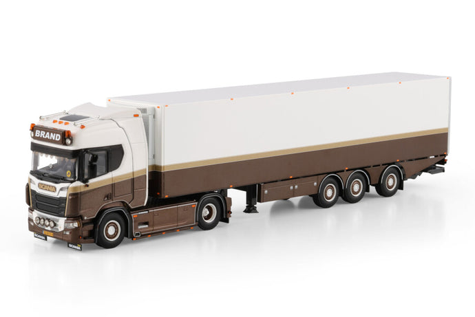 01-4842 | Brand Transport