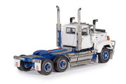 Z01715 | Mack Day Cab Series 1 White/Blue