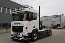01-5384 | Fredstad