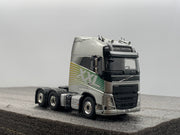 04-2118 | Volvo FH4 Globetrotter XXL 6x2 Tag Axle