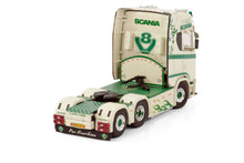 01-3992 | Per Henriksen