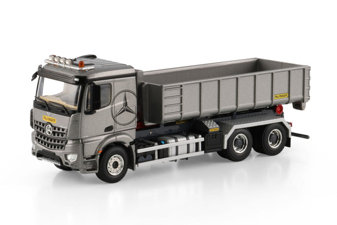 04-2239 | Mercedes Benz Arocs MP4 Rigid with Hooklift System