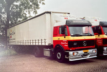01-5293 | Simon Loos