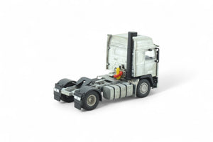87452 | Volvo F12 Globetrotter 4x2 Kit
