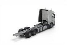 90888 | Volvo FH05 Aero Globetrotter 6x2 Rigid Kit