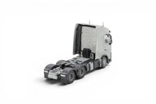 90884 | Volvo FH05 Aero Globetrotter 6x4 Kit