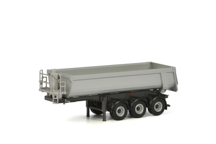 03-2000 | 3 Axle Half Pipe Trailer