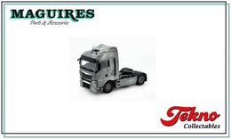 84537 | MAN TGX XLX cabin 4x2 tractor chassis kit